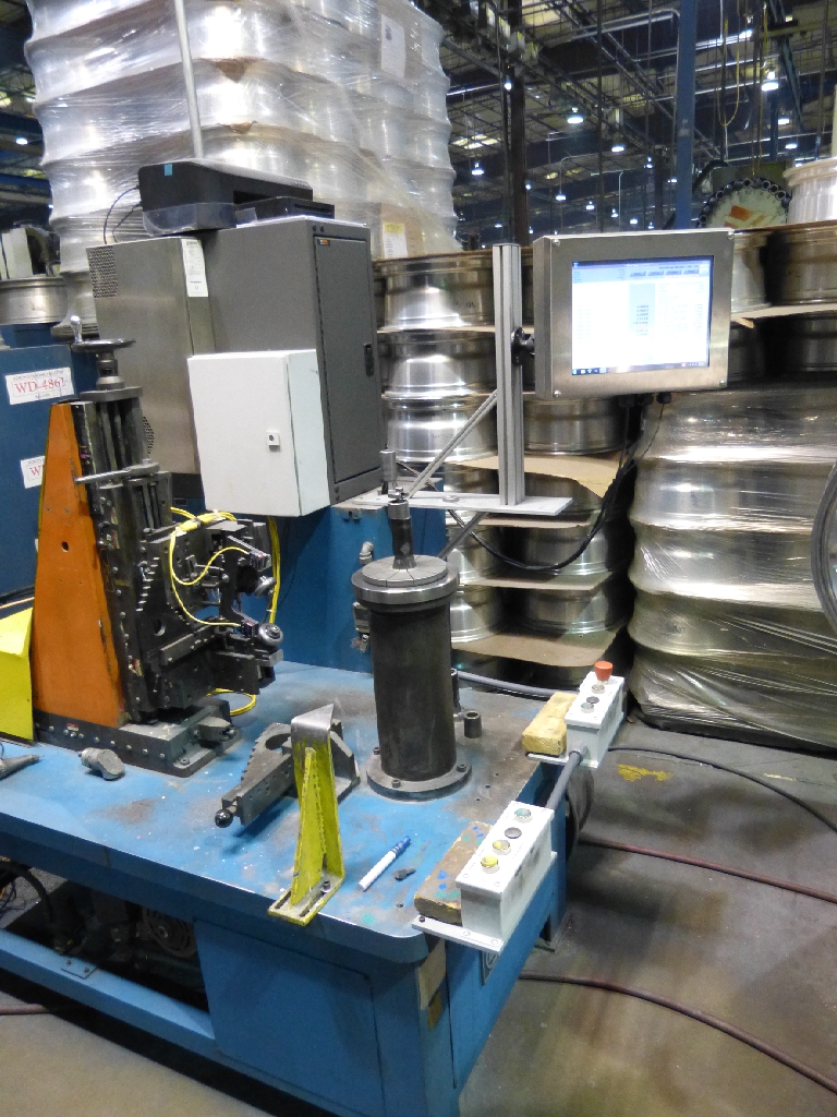 Automation Manager Used to Retrofit an old machine in Wheel Gauging